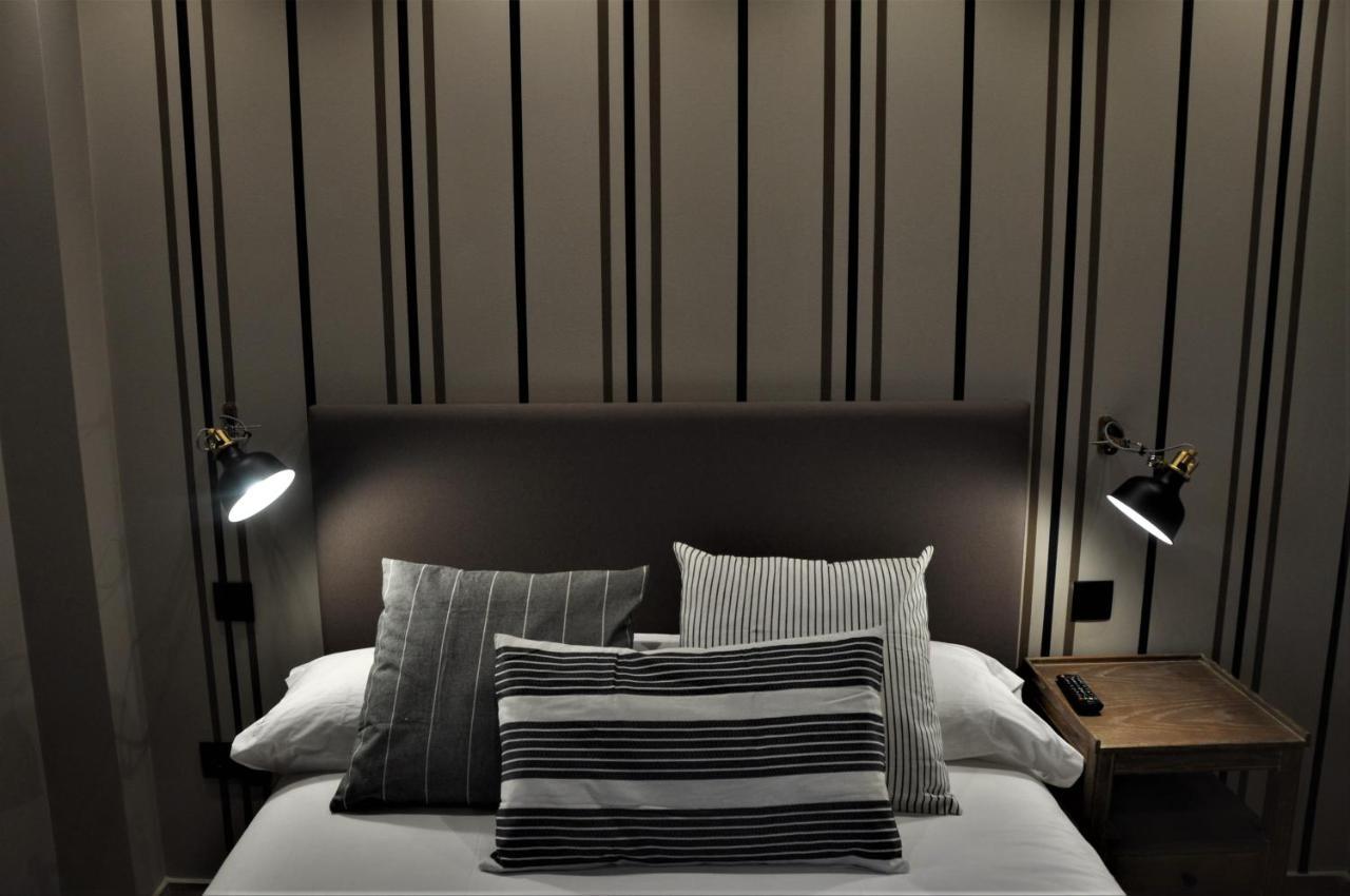 Apartamentos Las Agueeras Линарес Экстерьер фото