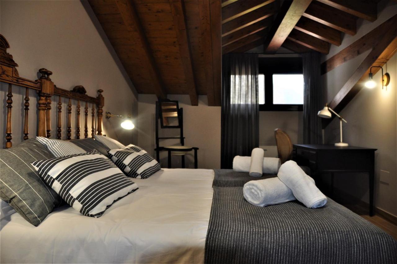 Apartamentos Las Agueeras Линарес Экстерьер фото